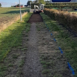 Etablering af grussti