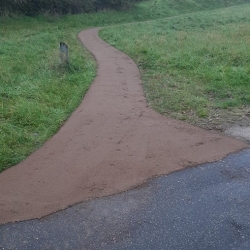 Etablering af grussti